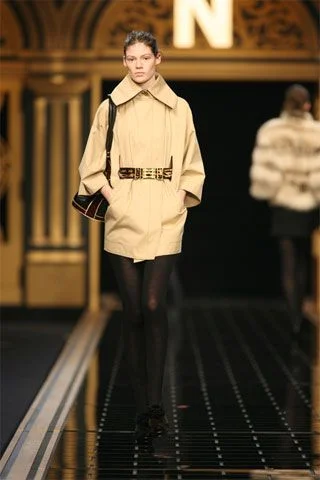 Look 15